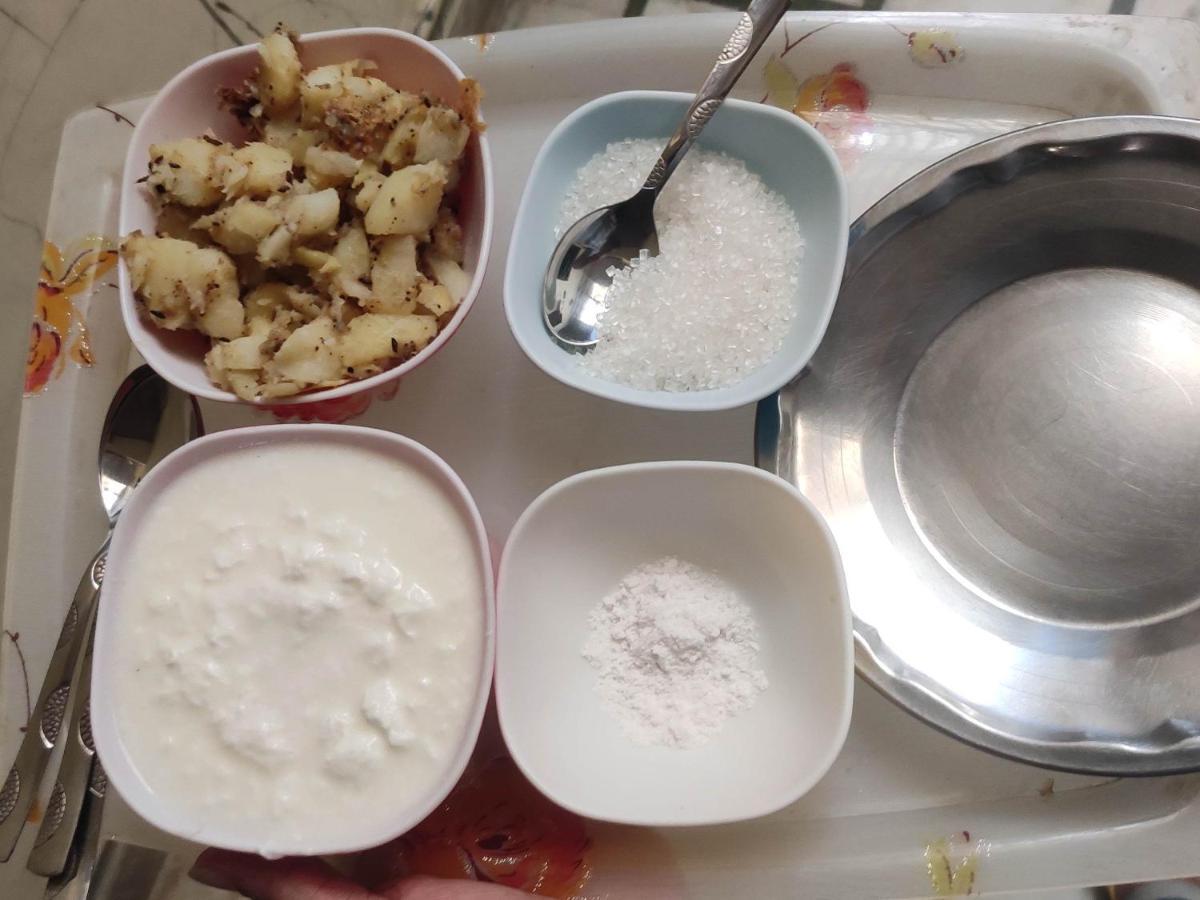 Ira Homestay Mathura - Divine Spiritual Stay Exterior photo